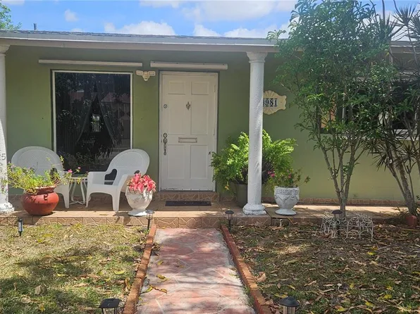 3981 NW 173rd Ter, Miami Gardens, FL 33055