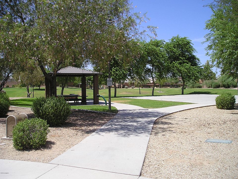 2nd image of 12470 W El Nido Ln