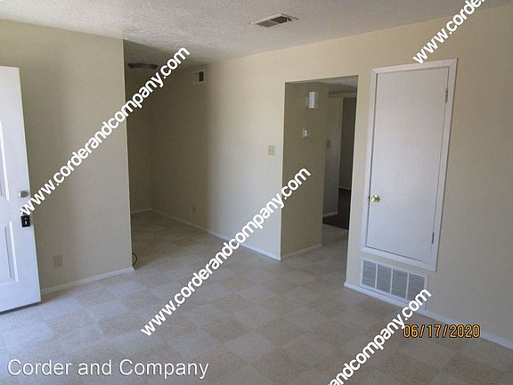 4th image of 8408 Marquette Ave NE Unit C