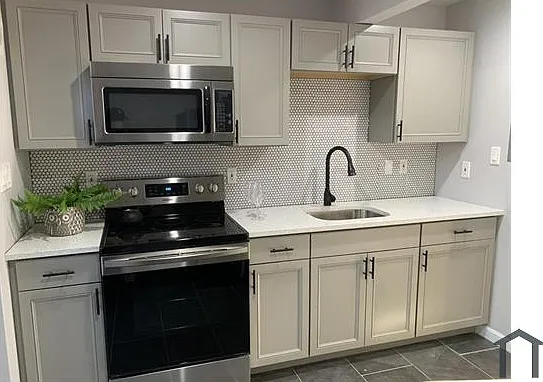 5 bed, 1248 sqft, $5,462 — Photo 3