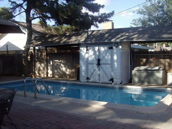 4th image of 3800 E Everglade Ave