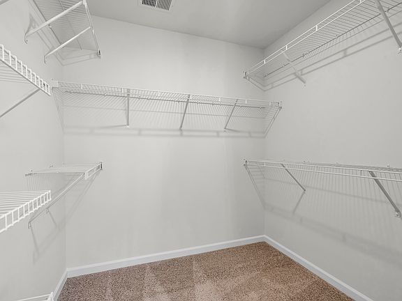 4th image of 1160 Melford Ave