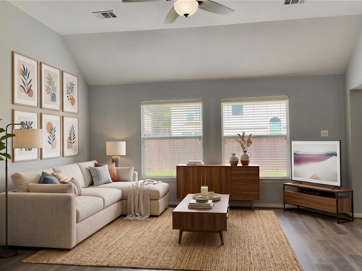 3 bed, 2.0 bath, 1884 sqft, $2,300 — Photo 2