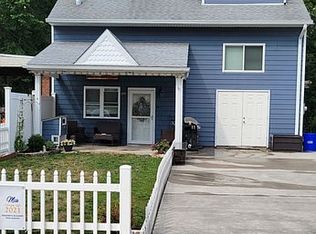 199 New Brook St, Bristol, PA 19007