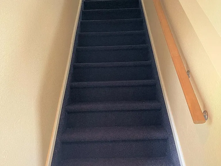 983 Canary Ct — Photo 18