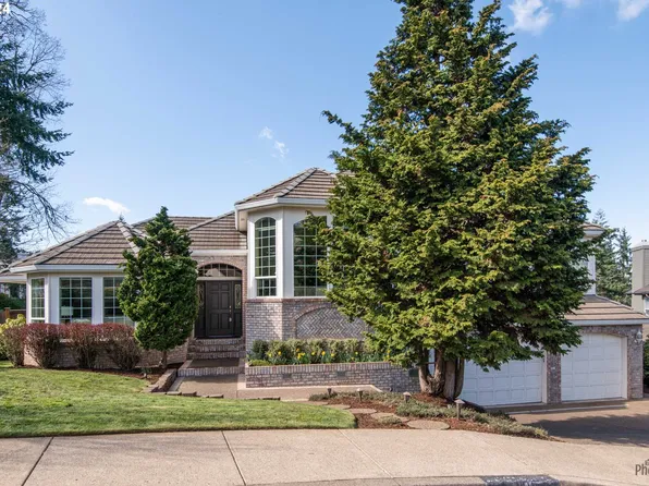 2054 Morning View Dr, Eugene, OR 97405