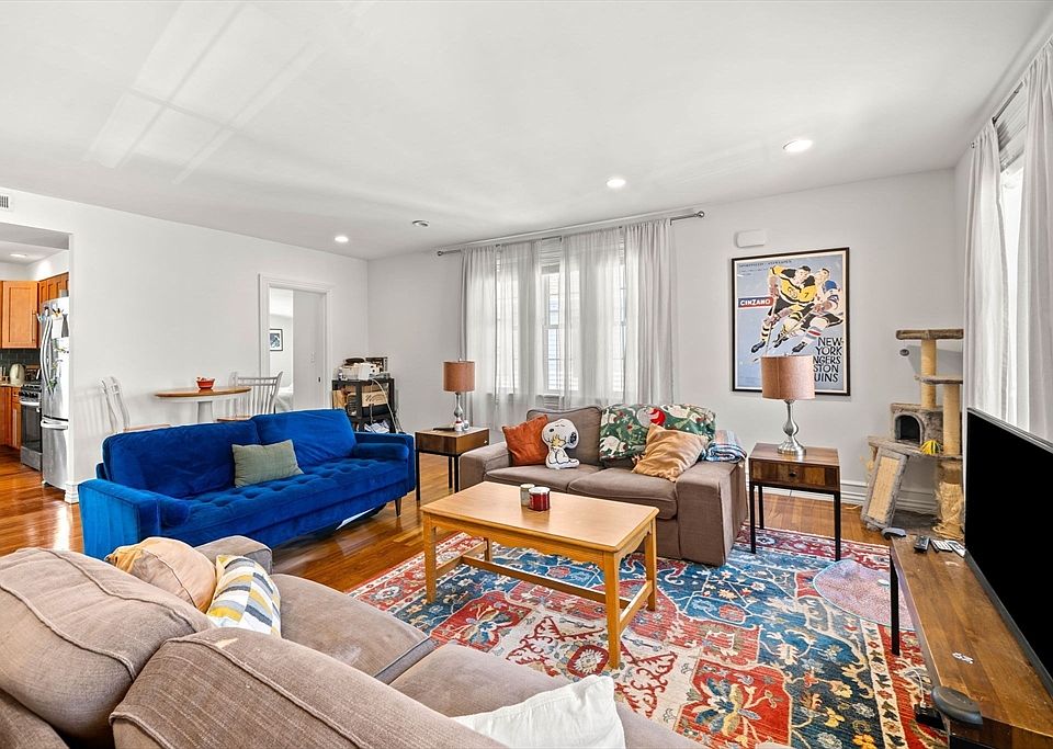 1st image of 47 Julian St #2