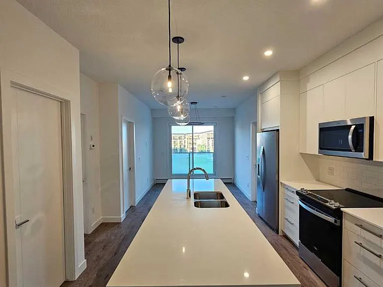 265 Wolf Willow Blvd SE — Photo 6