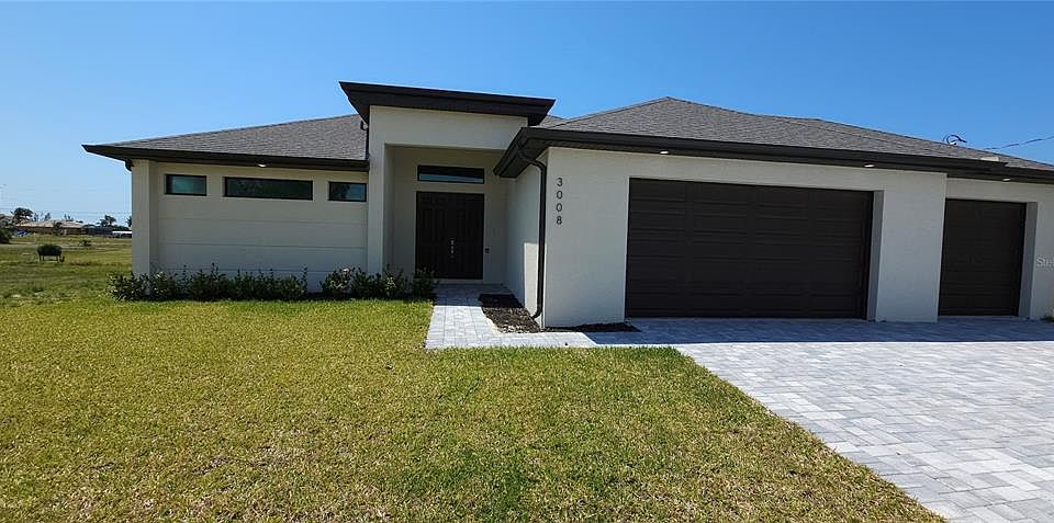 1st image of 3008 NW 41ST AVENUE