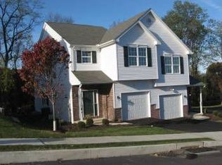 1534 Crestwood Rd, Bethlehem, PA 18018