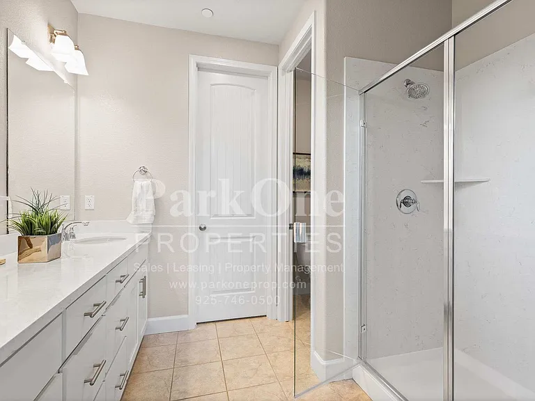 101 Laurel Knoll Dr — Photo 20