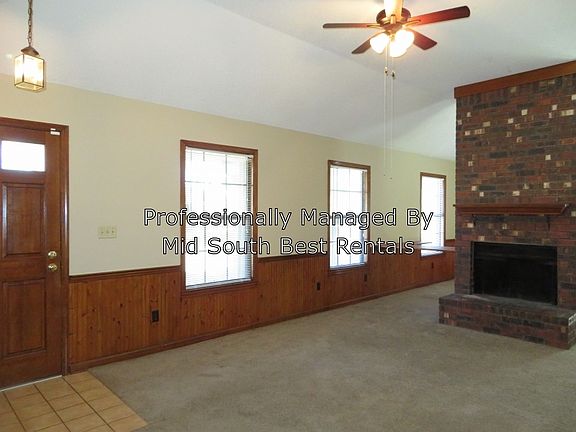 2nd image of 4617 Sandy Park Dr
