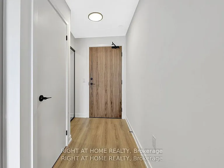 10 Lagerfeld Dr #401 — Photo 10