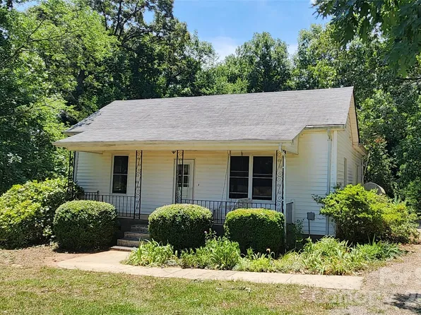148 Watts Farm Ln, Mooresville, NC 28115