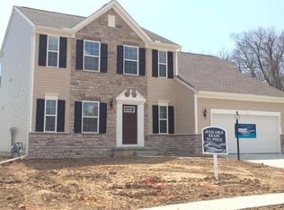 2105 W Gardenia Dr, Pataskala, OH 43062