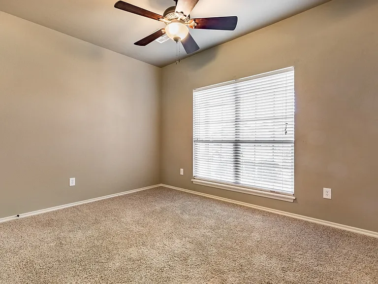 1432 Glenolde Pl — Photo 10