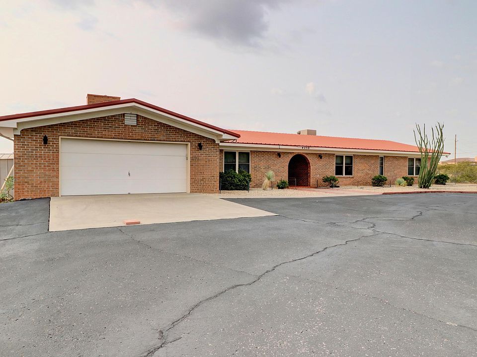 2nd image of 4250 Real Del Sur