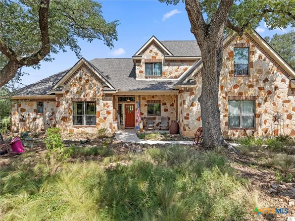 319 Hidden Pointe, New Braunfels, TX 78132