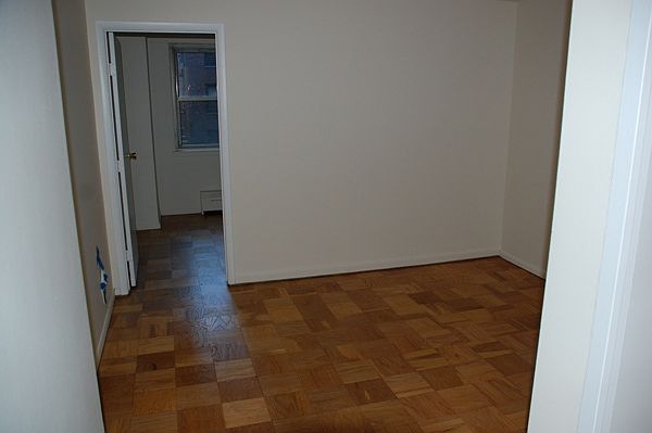 2nd image of 333 E 79th St #3K