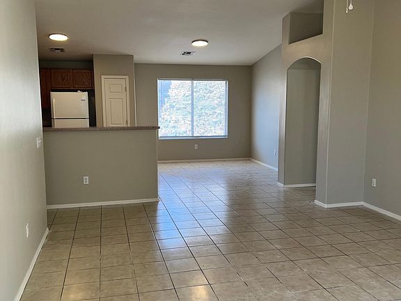 3rd image of 3588 W Camino Del Viento
