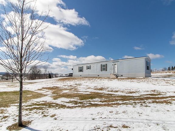 2nd image of 1501 Searles Road
