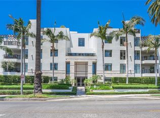 447 N Doheny Dr APT 104, Beverly Hills, CA 90210