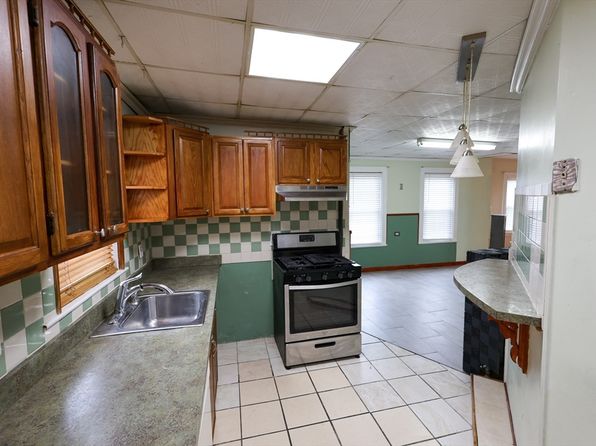 209 W Harvard St #1