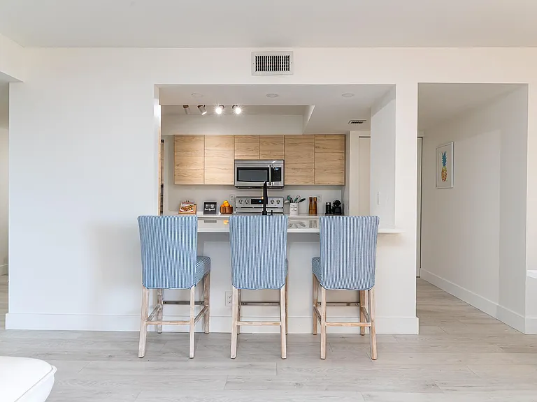 950 Egret Cir — Photo 17