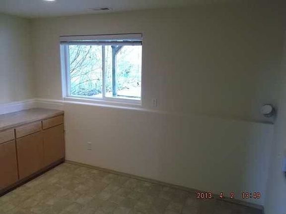 5th image of 7207 31st St NE