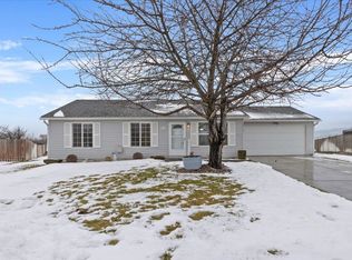 2918 N Kari Ln, Otis Orchards, WA 99027