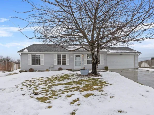 2918 N Kari Ln, Otis Orchards, WA 99027