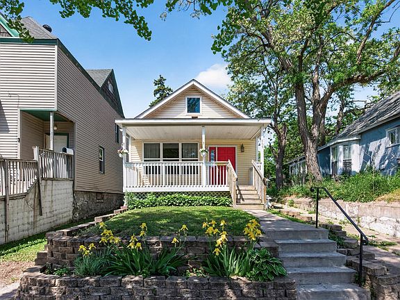 4th image of 869 Desoto St