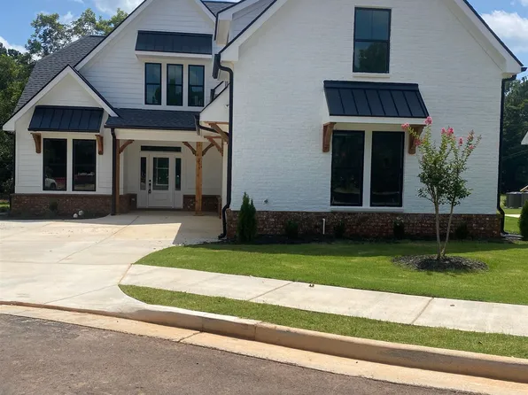 505 Mill Farm Ln, Monroe, GA 30655