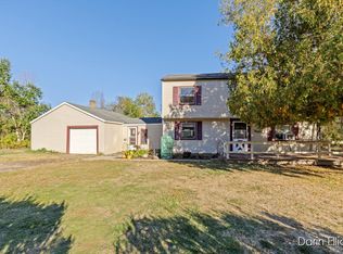 4701 E Riverside Dr, Lyons, MI 48851
