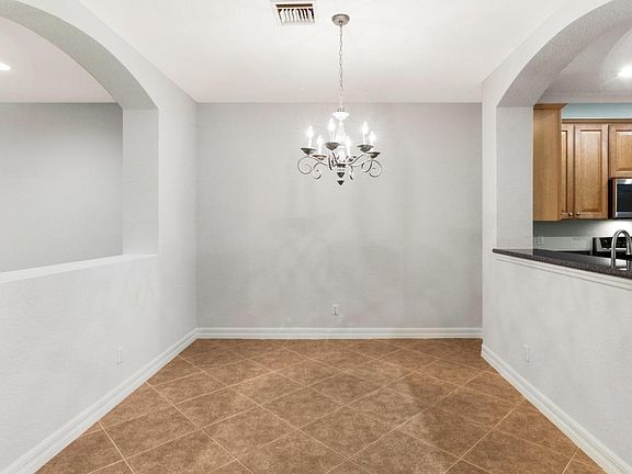 3rd image of 108 W Pigeon Plum Dr APT 103
