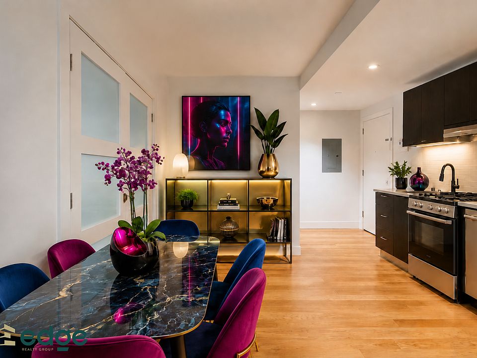 1st image of 169 Graham Ave #404