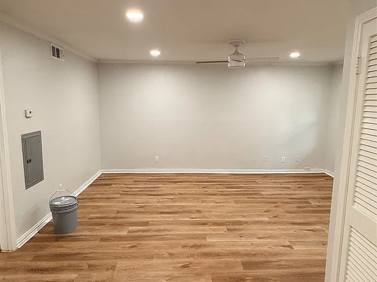 3925 Inwood Rd #1017 — Photo 9