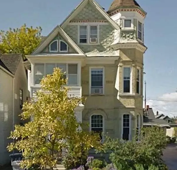 1515 N Cass St #5 — Photo 1