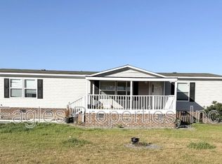 863 Pecan Rd, Dudley, NC 28333