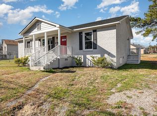1013 N Pinkston St, Henderson, NC 27536
