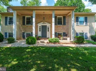 119 Pleasant View Dr, Lititz, PA 17543