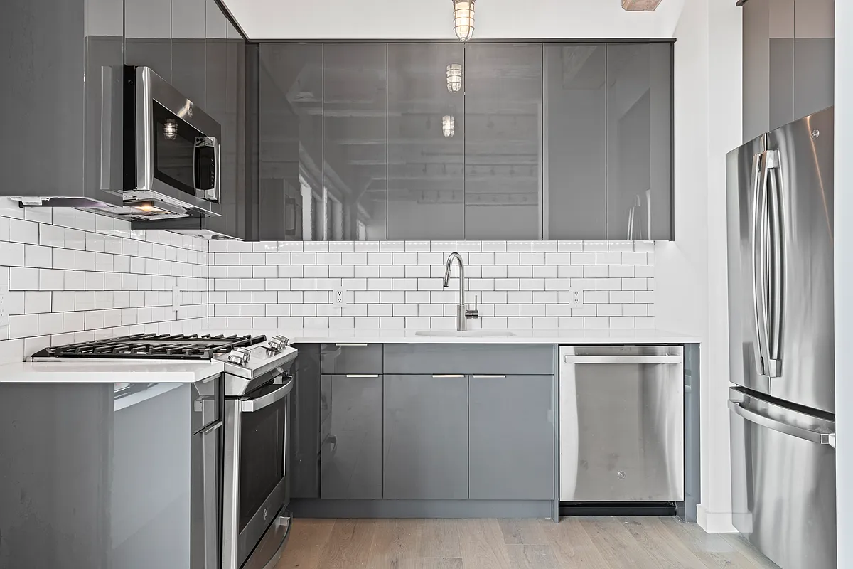 Loft Kitchen - Red Bank Standard