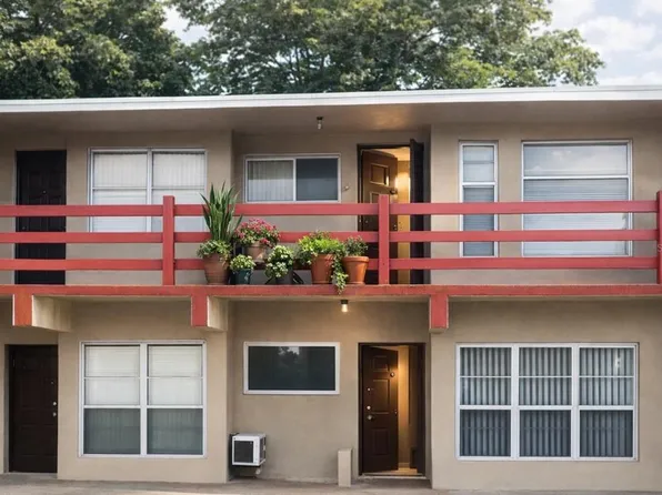 2980 NW 43rd Ter APT 207, Fort Lauderdale, FL 33313