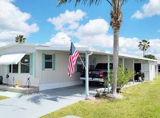 50 Green Meadow Dr, Winter Haven, FL 33884