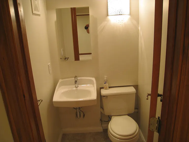 2234 Diana Pl — Photo 16