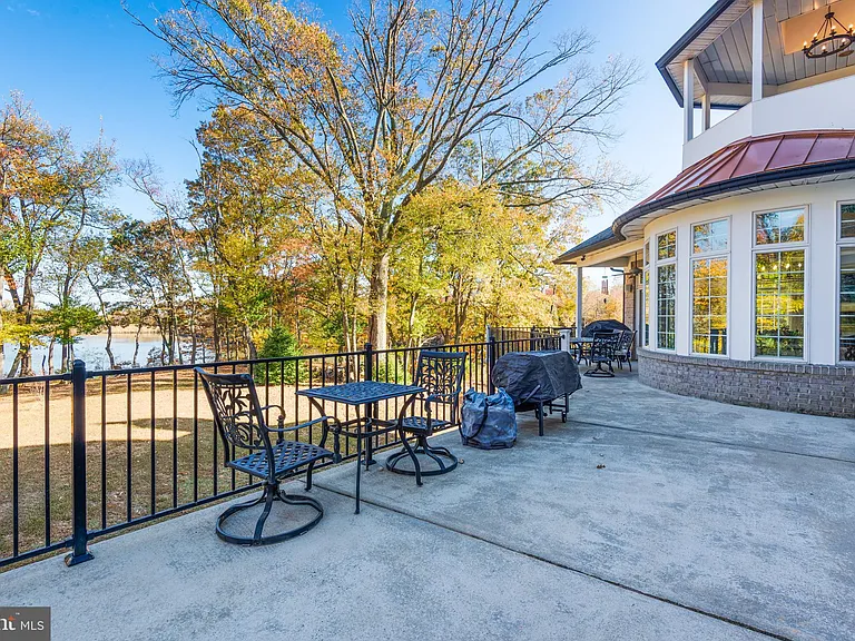 2620 Love Point Rd — Photo 20