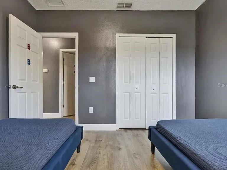 820 Grantham Dr — Photo 20