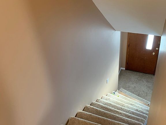 5th image of 27601 Mills Ave APT K
