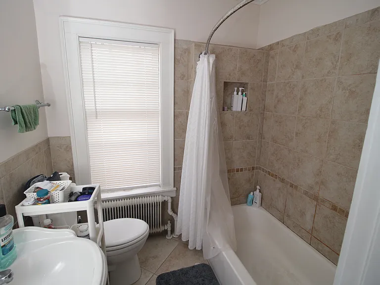 2119 E Kenilworth Pl #3 — Photo 7