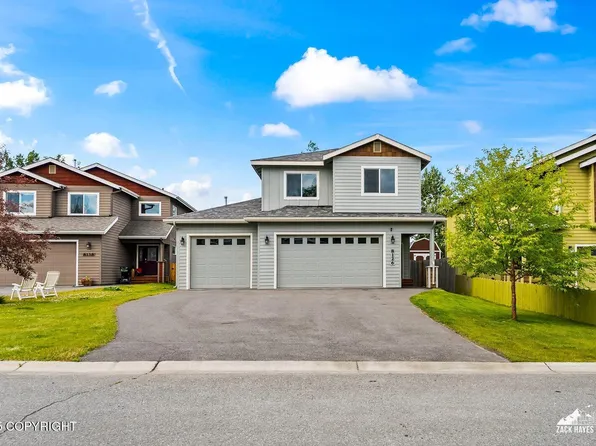 8126 Grayhawk Cir, Anchorage, AK 99507